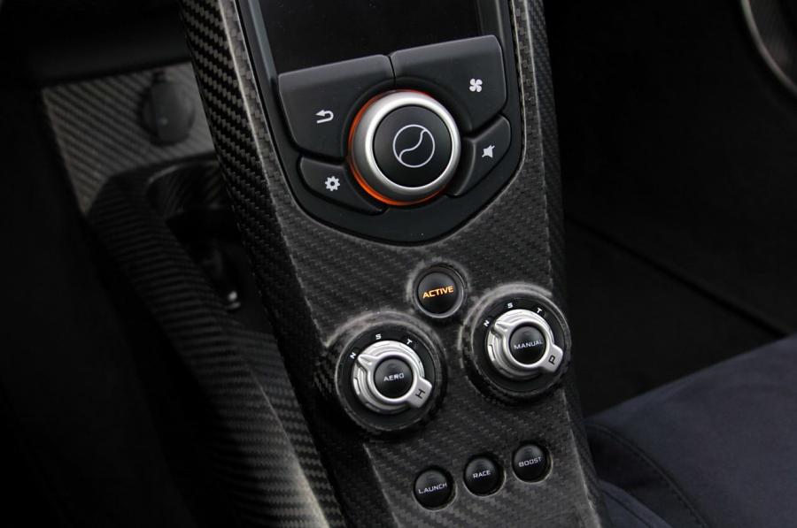  McLaren P1 2015 года  (фото 32 из 39)